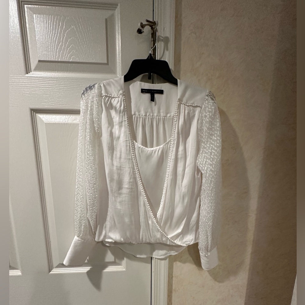 White House Black Market Ivory Top
